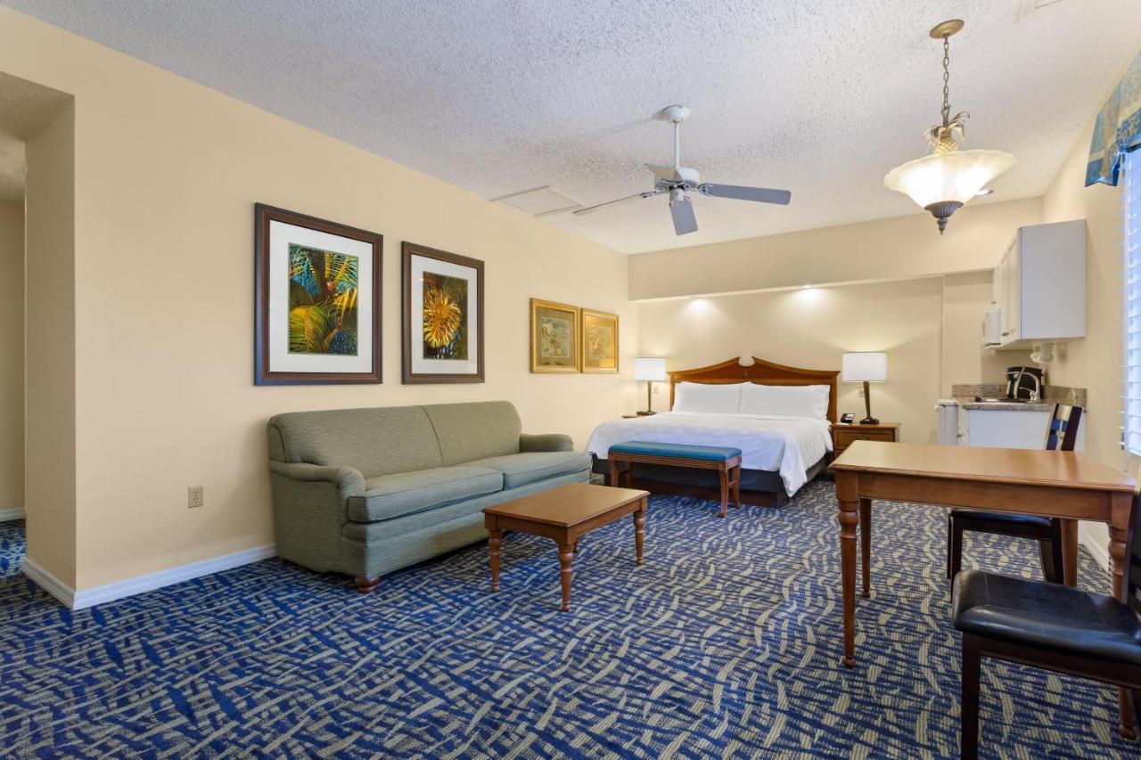 Holiday Inn & Suites Clearwater Beach S-Harbourside Exterior photo