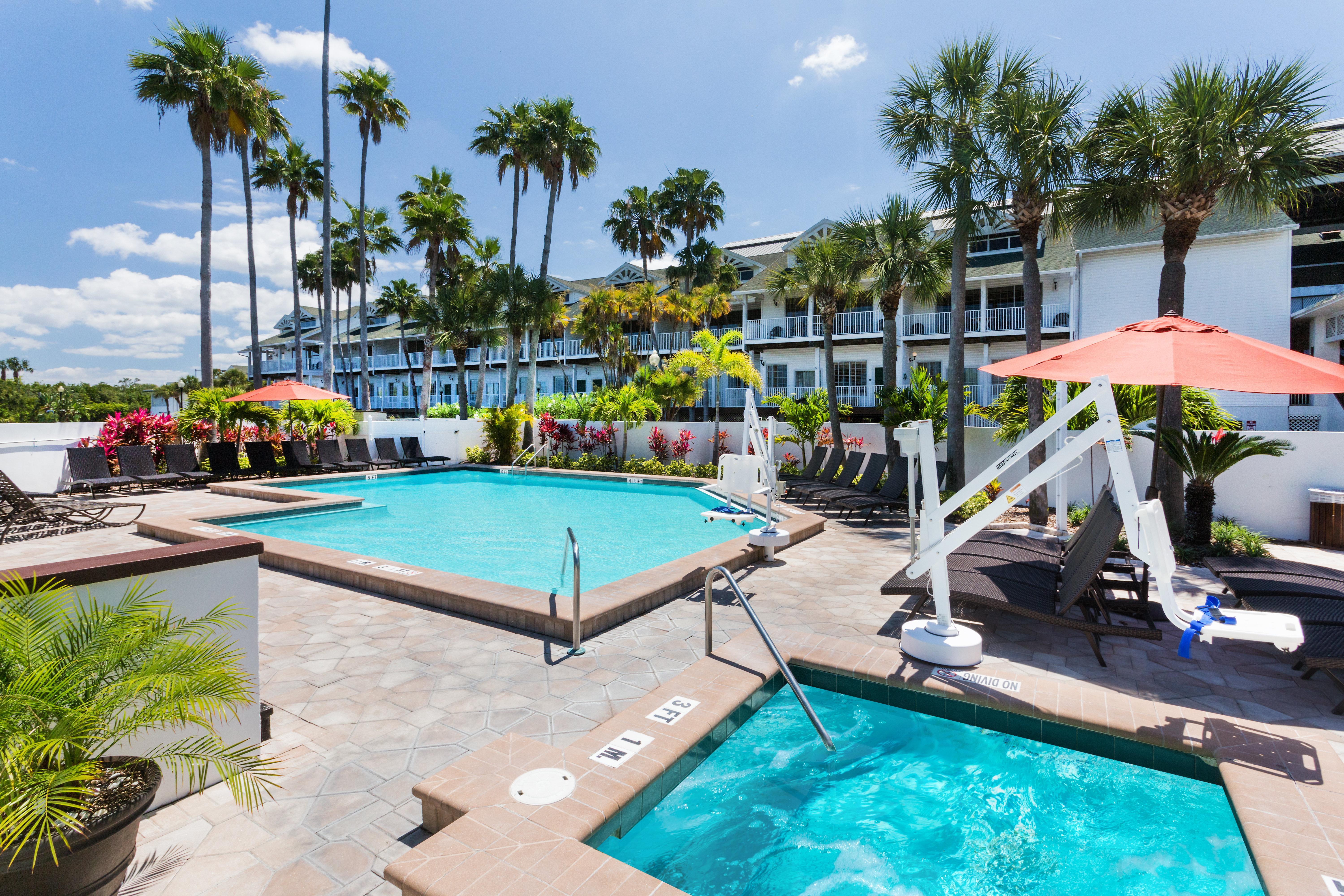 Holiday Inn & Suites Clearwater Beach S-Harbourside Exterior photo