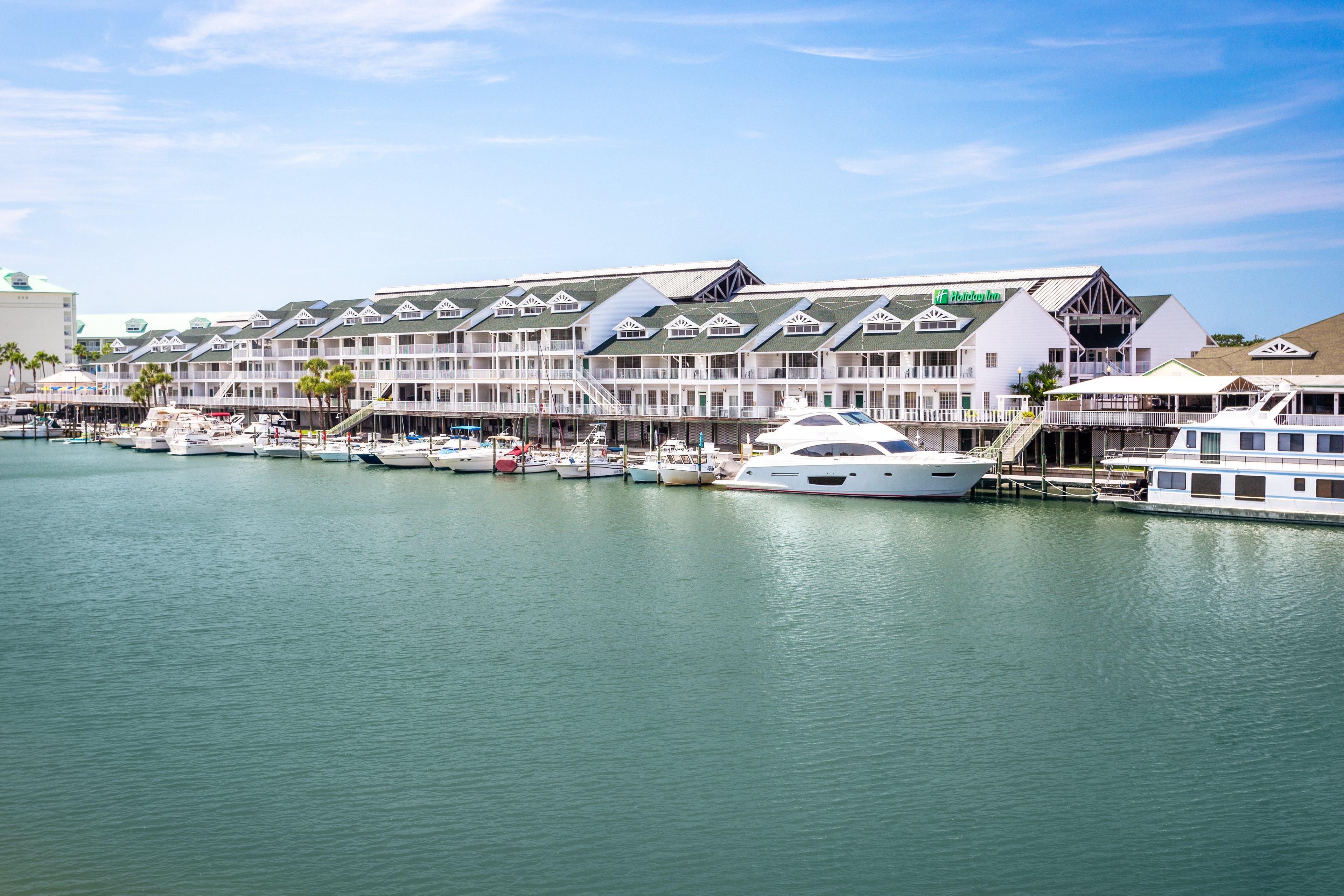 Holiday Inn & Suites Clearwater Beach S-Harbourside Exterior photo