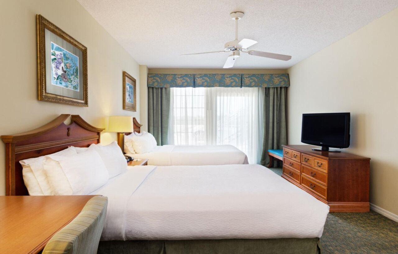 Holiday Inn & Suites Clearwater Beach S-Harbourside Exterior photo